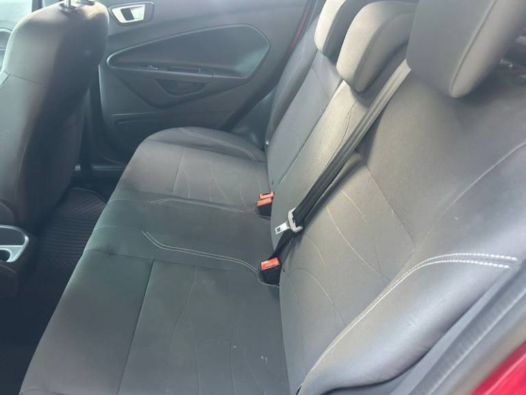 FORD - FIESTA - 2017/2017 - Vinho - R$ 54.800,00