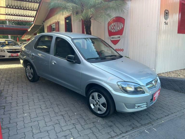 CHEVROLET - PRISMA - 2009/2010 - Prata - R$ 30.800,00