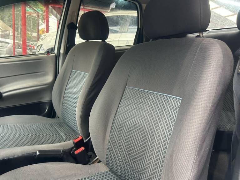 CHEVROLET - CLASSIC - 2012/2012 - Branca - R$ 19.800,00