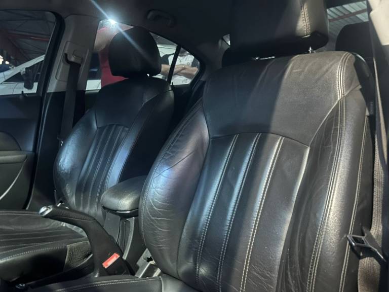 CHEVROLET - CRUZE - 2013/2013 - Branca - R$ 59.800,00