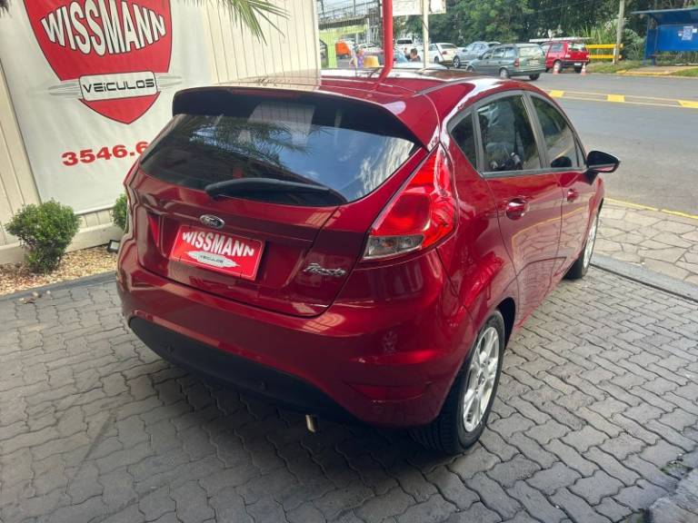 FORD - FIESTA - 2017/2017 - Vinho - R$ 54.800,00