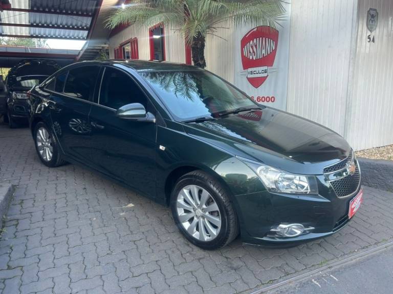 CHEVROLET - CRUZE - 2012/2013 - Verde - R$ 63.800,00