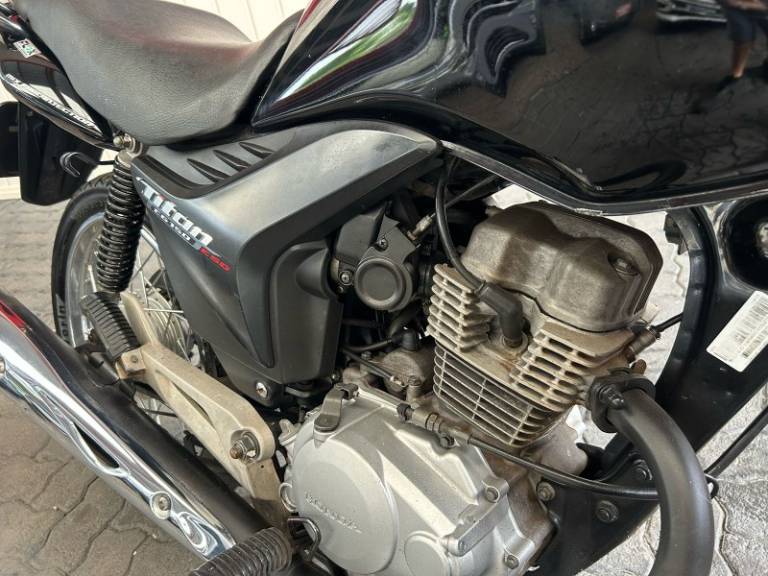 HONDA - CG 150 - 2012/2012 - Preta - R$ 10.800,00