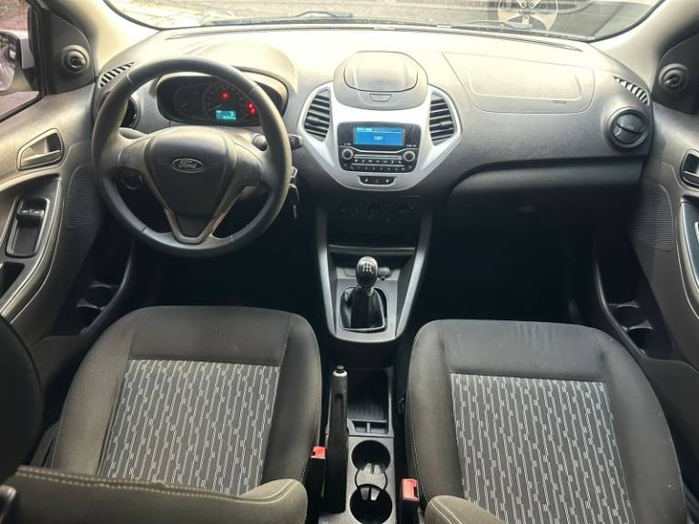 FORD - KA + - 2018/2019 - Branca - R$ 52.800,00