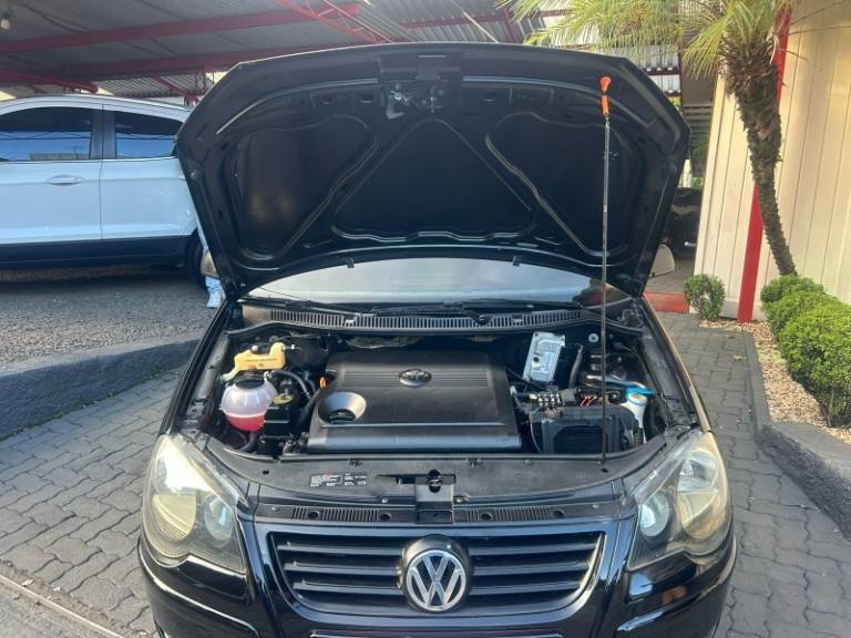 VOLKSWAGEN - POLO - 2007/2008 - Preta - R$ 34.800,00
