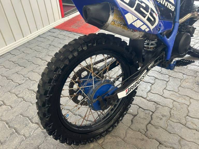 YAMAHA - TT-R - 2010/2010 - Azul - R$ 10.800,00