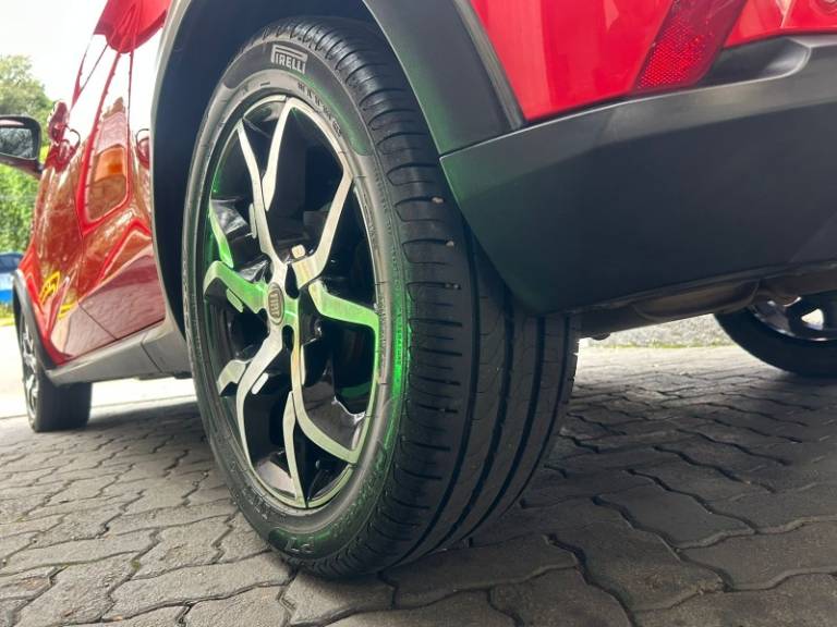 FIAT - ARGO - 2018/2018 - Vermelha - R$ 71.800,00