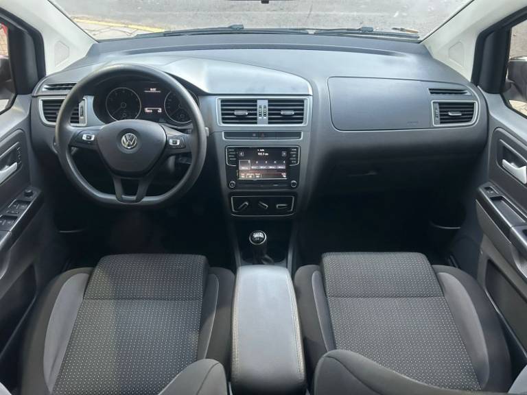 VOLKSWAGEN - FOX - 2019/2020 - Branca - R$ 65.800,00